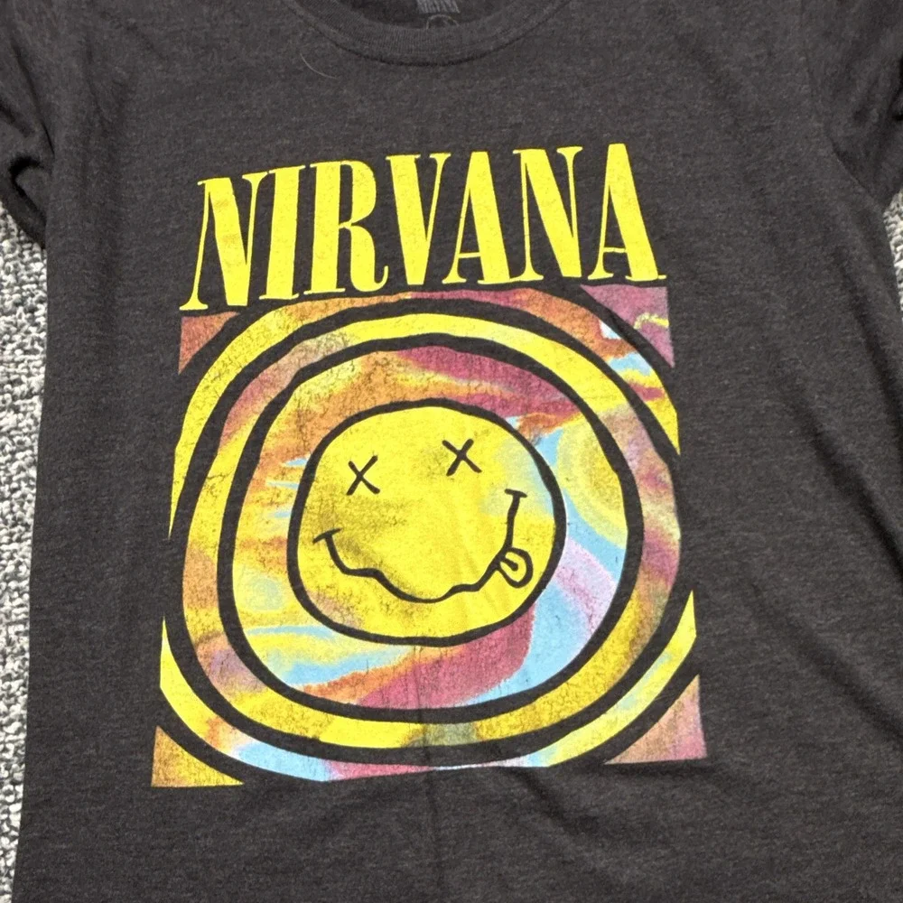 Vtg Nirvana Black Spiral Graphic T-Shirt Smiley Face Logo Short Sleeve Size S